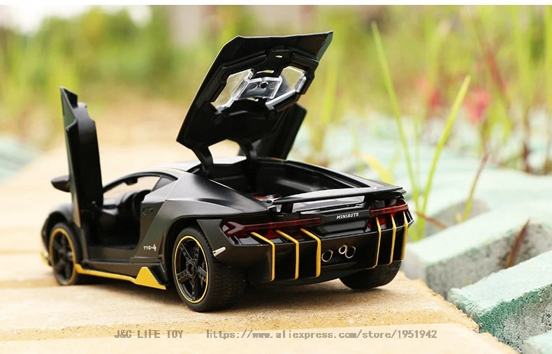 Lamborghini LP770 1:32 Modelo de carro esportivo