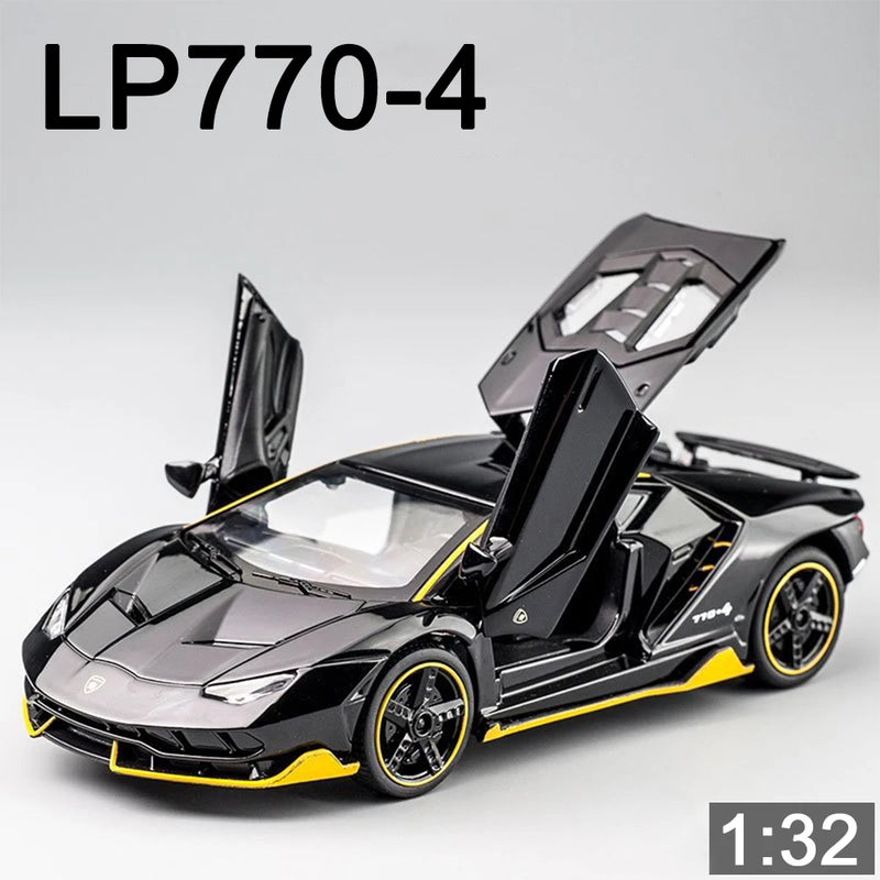 Lamborghini LP770-4 1:32